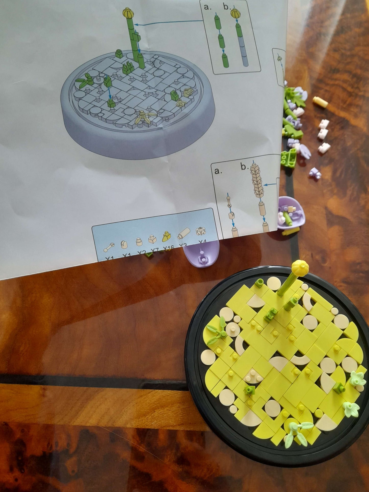 Fleur en particules : Un jardin miniature à construire