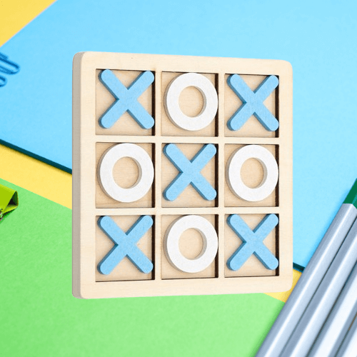 Tic-Tac-Toe en Bois : Le Classique Réinventé ! - InstantJeux