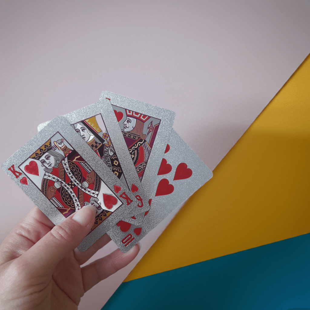 ♠️ Cartes à jouer Or et Argent - InstantJeux